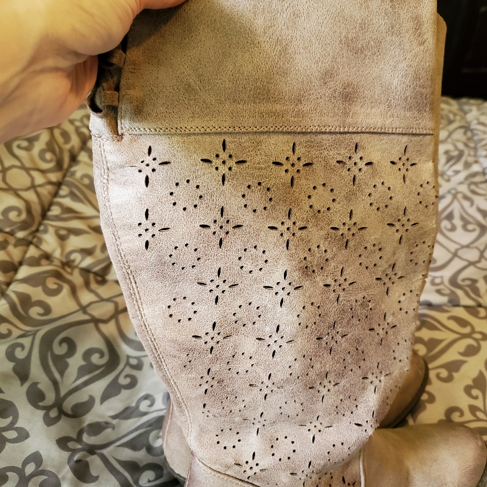 Tan boots
